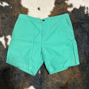 Farah green shorts